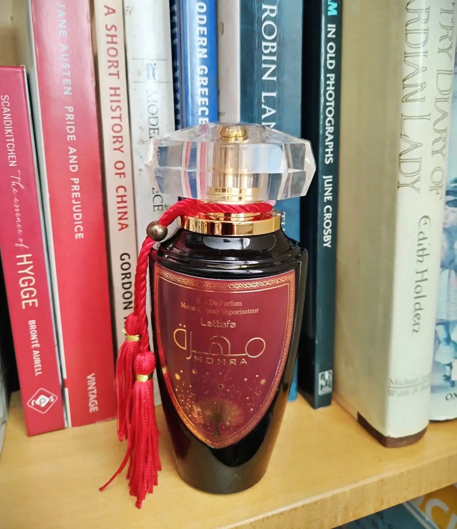 Lattafa Mohra Eau de Parfum 100ml For Men and Women