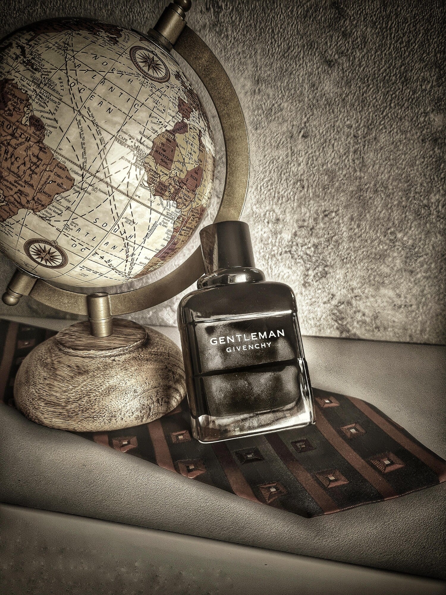 Givenchy Gentleman Eau de Parfum 100ml For Men