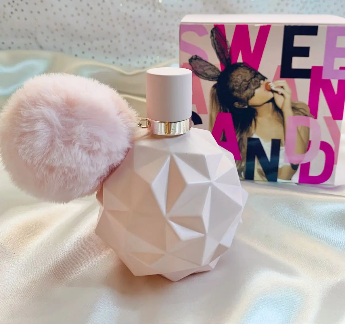 ARIANA GRANDE Sweet Like Candy Eau de Parfum 100ml For Women – Sweet Fruity Gourmand Fragrance with Marshmallow, Whipped Cream & Vanilla Ariana Grande Ambient Beauty