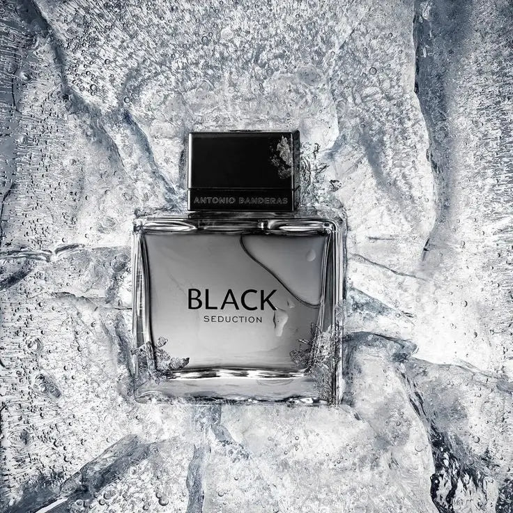 Antonio Banderas Seduction In Black Eau de Toilette Bottle