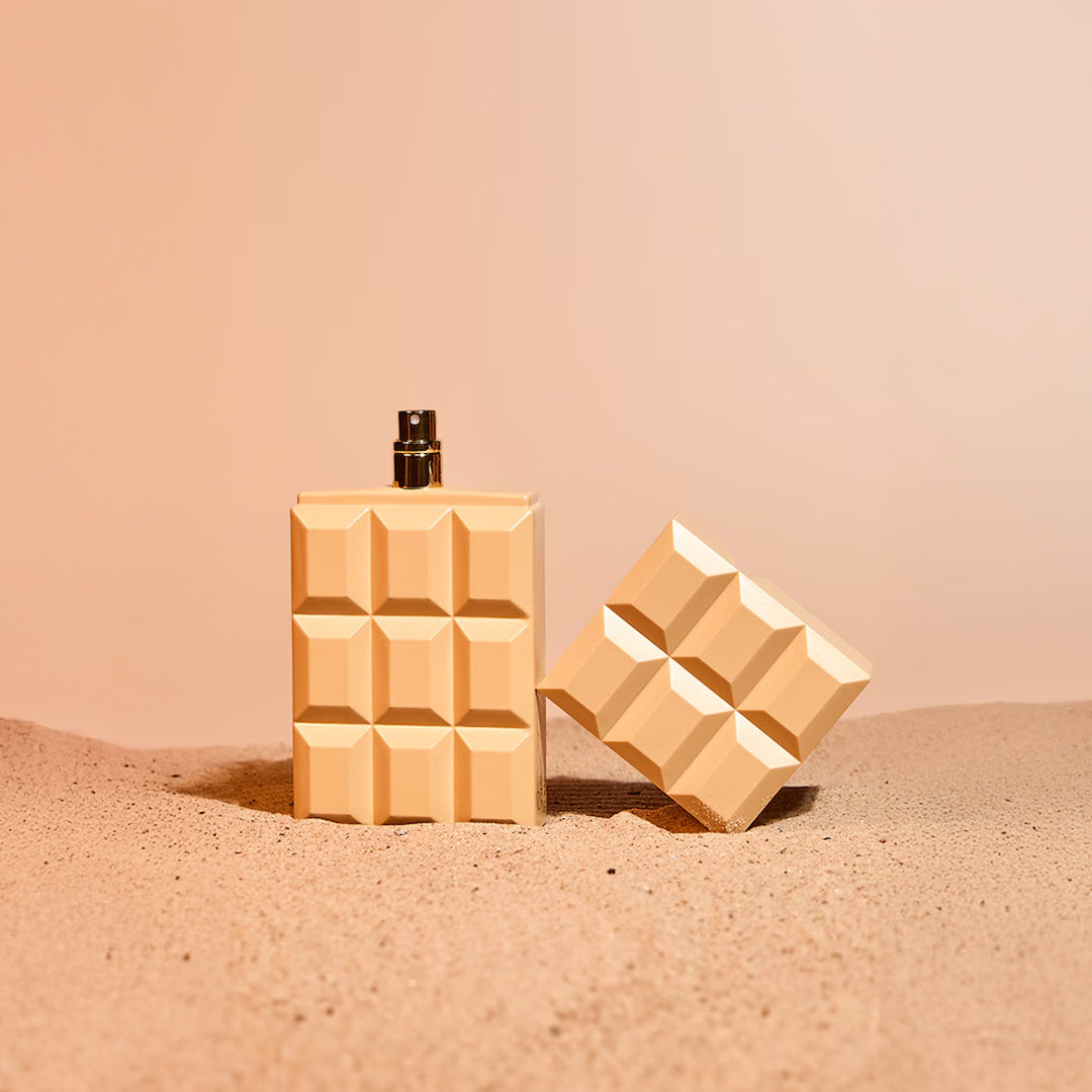 Sabrina Carpenter Sweet Tooth Caramel Dream Eau de Parfum Bottle